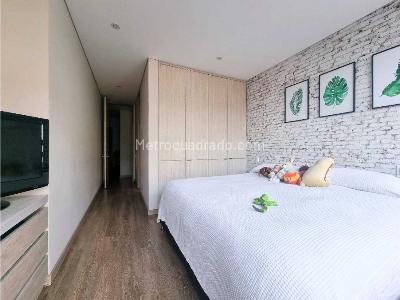 Apartamento de 2 alcobas en venta en Los Rosales, Bogotá, 125 m² · foto 19 de 20