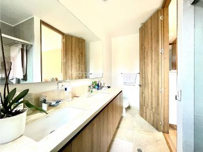 Apartamento en venta en Los Rosales, Bogotá · foto 9 de 19