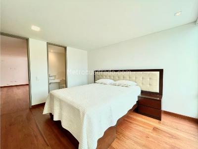 Apartamento de 4 alcobas en venta en Colina Campestre, Bogotá, 310 m² · foto 17 de 20