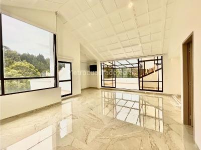 Apartamento de 4 alcobas en venta en Colina Campestre, Bogotá, 310 m² · foto 9 de 20
