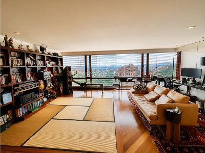 Apartamento de 4 alcobas en venta en Los Rosales, Bogotá, 400 m² · foto 3 de 16