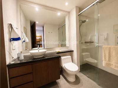 Apartamento de 4 alcobas en venta en Los Rosales, Bogotá, 400 m² · foto 10 de 16