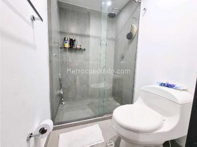 Apartamento de 3 alcobas en arriendo en Chico, Bogotá, 110 m² · foto 17 de 20