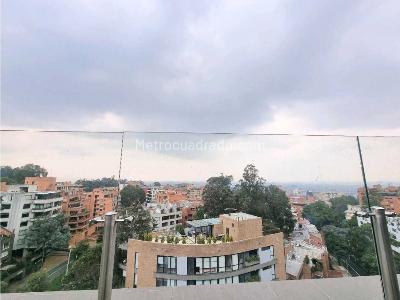Apartamento de 3 alcobas en venta en Los Rosales, Bogotá, 200 m² · foto 11 de 20