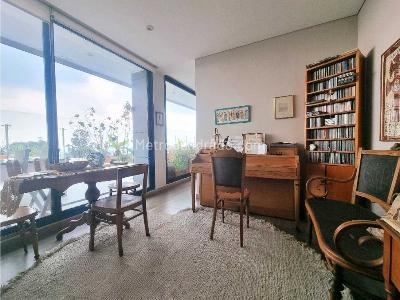 Apartamento de 3 alcobas en venta en Los Rosales, Bogotá, 200 m² · foto 12 de 20