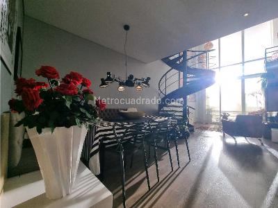 Apartamento de 3 alcobas en venta en Los Rosales, Bogotá, 170 m² · foto 13 de 20