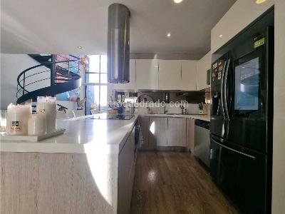 Apartamento de 3 alcobas en venta en Los Rosales, Bogotá, 170 m² · foto 17 de 20