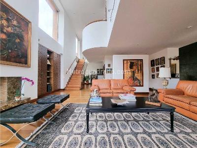 Apartamento de 4 alcobas en venta en La Cabrera, Bogotá, 354 m² · foto 2 de 20