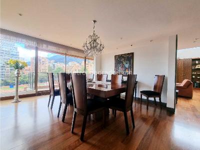 Apartamento de 4 alcobas en venta en La Cabrera, Bogotá, 354 m² · foto 6 de 20