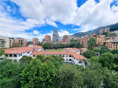 Apartamento de 4 alcobas en venta en La Cabrera, Bogotá, 354 m² · foto 8 de 20