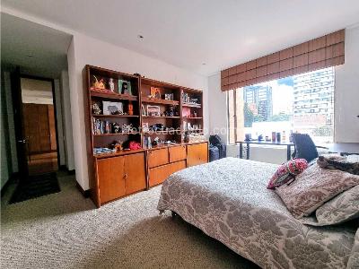 Apartamento de 4 alcobas en venta en La Cabrera, Bogotá, 354 m² · foto 14 de 20