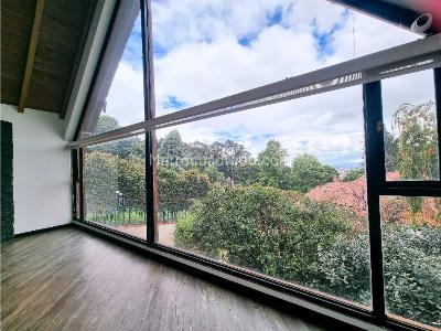 Casa de 4 alcobas en venta en Calatrava, Bogotá, 380 m² · foto 4 de 20