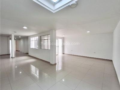 Casa en venta en La Esmeralda, Bogotá · foto 5 de 20