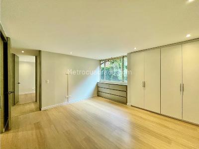Apartamento de 2 alcobas en arriendo en El Nogal, Bogotá, 150 m² · foto 12 de 20