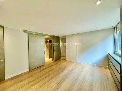 Apartamento de 2 alcobas en arriendo en El Nogal, Bogotá, 150 m² · foto 13 de 20