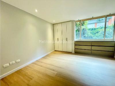 Apartamento de 2 alcobas en arriendo en El Nogal, Bogotá, 150 m² · foto 17 de 20