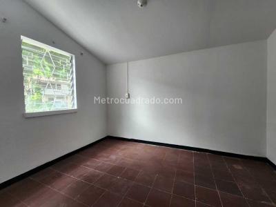 Casa de 5 alcobas en venta en Vipasa, Cali, 330 m² · foto 10 de 18