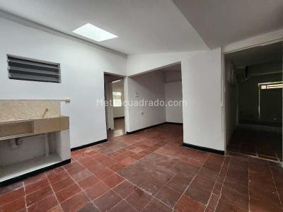Casa de 5 alcobas en venta en Vipasa, Cali, 330 m² · foto 11 de 18