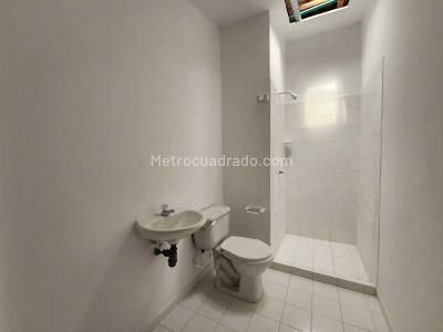 Casa de 5 alcobas en venta en Vipasa, Cali, 330 m² · foto 12 de 18