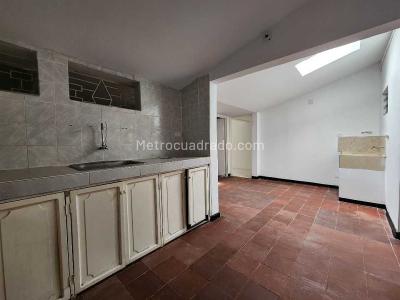 Casa de 5 alcobas en venta en Vipasa, Cali, 330 m² · foto 15 de 18
