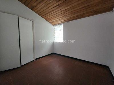 Casa de 5 alcobas en venta en Vipasa, Cali, 330 m² · foto 18 de 18