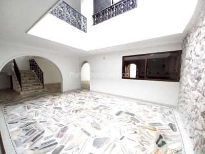 Casa de 4 alcobas en venta en Ciudad Jardin, Cali, 340 m² · foto 9 de 20