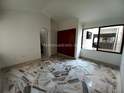 Casa de 4 alcobas en venta en Ciudad Jardin, Cali, 340 m² · foto 15 de 20