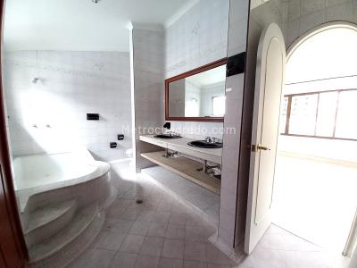 Casa de 4 alcobas en venta en Ciudad Jardin, Cali, 340 m² · foto 20 de 20
