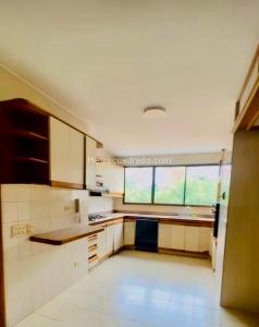 Apartamento de 3 alcobas en venta en Santa Teresita, Cali, 350 m² · foto 20 de 20