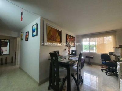Apartamento en venta en Santa Anita, Cali · foto 9 de 18