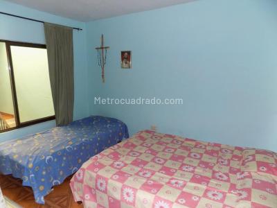 Casa de 5 alcobas en venta en Las Ceibas, Cali, 78 m² · foto 7 de 17
