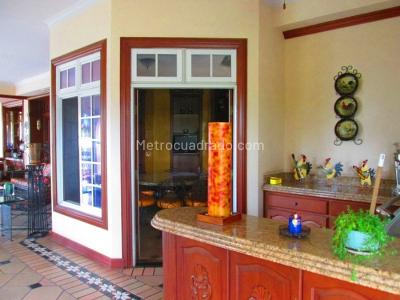 Casa de 5 alcobas en venta en Ciudad Jardin, Cali · foto 15 de 20