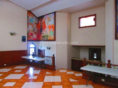 Casa de 5 alcobas en venta en Ciudad Jardin, Cali · foto 20 de 20