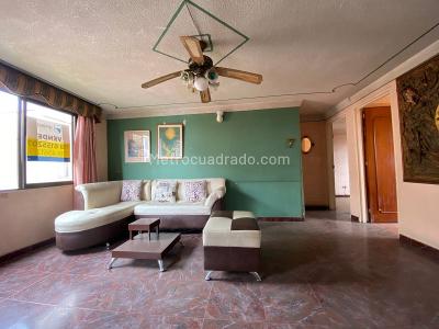 Apartamento de 3 alcobas en venta en Sur Las Granjas, Cali, 54 m² · foto 7 de 17