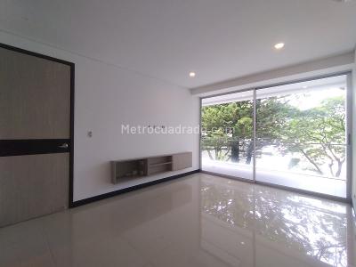 Apartamento de 1 alcoba en venta en La Flora, Cali, 85 m² · foto 4 de 16