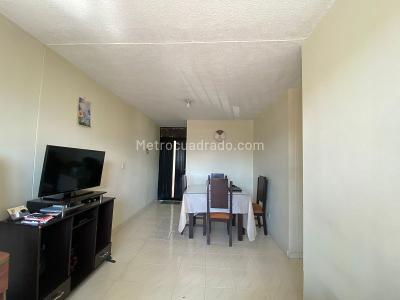 Apartamento en venta en Primero De Mayo, Cali · foto 4 de 20