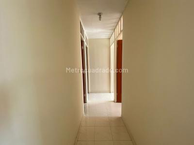 Apartamento en venta en Primero De Mayo, Cali · foto 9 de 20