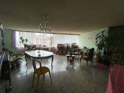 Apartamento en venta en Granada, Cali · foto 4 de 20