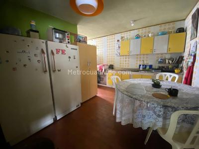 Apartamento en venta en Granada, Cali · foto 6 de 20