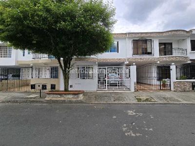 Casa de 3 alcobas en venta en Ciudad 2000, Cali, 160 m² · foto 4 de 20