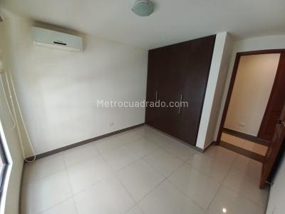 Apartamento de 4 alcobas en venta en Tequendama, Cali, 127 m² · foto 18 de 20