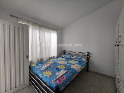 Casa de 5 alcobas en venta en Floralia, Cali, 150 m² · foto 13 de 20