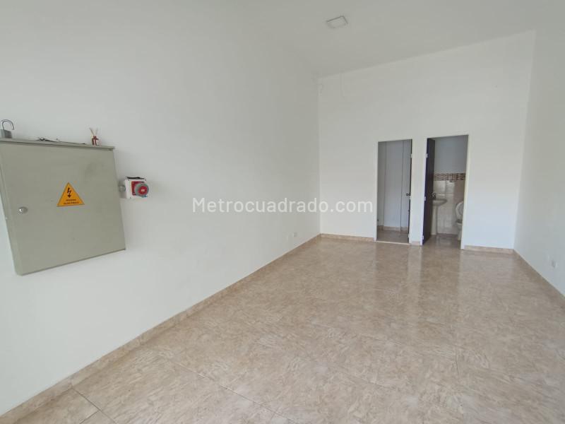 Bodega en Arriendo, Prados Del Norte, Cali - Widok 4