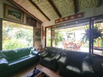 Casa de 4 alcobas en venta en Dapa, Cali · foto 16 de 20