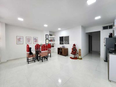 Apartamento en venta en Granada, Cali · foto 4 de 15