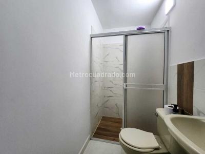 Apartamento en venta en Granada, Cali · foto 5 de 15