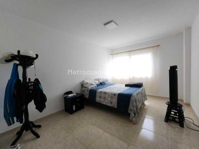 Apartamento en venta en Granada, Cali · foto 10 de 15