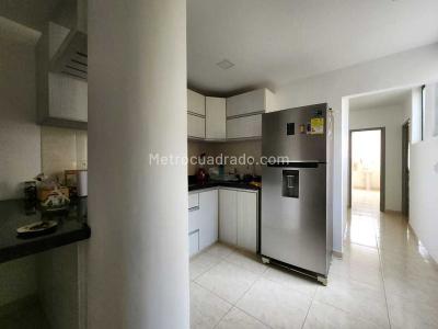 Apartamento en venta en Granada, Cali · foto 11 de 15