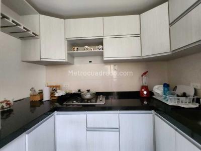 Apartamento en venta en Granada, Cali · foto 12 de 15