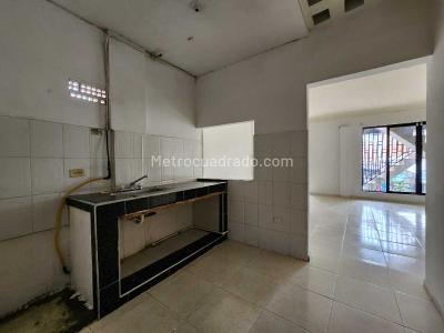 Casa de 5 alcobas en venta en Ciudad Cordoba, Cali, 282 m² · foto 5 de 17
